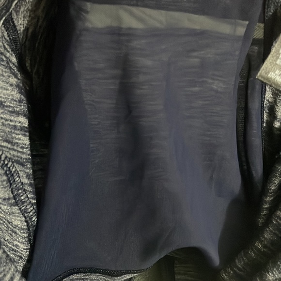 VS Sport Jacket Zip w Thumb Holes Size M Zip pockets - Picture 8 of 14